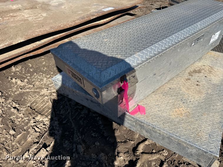 image for item DQ0707 (3) toolboxes