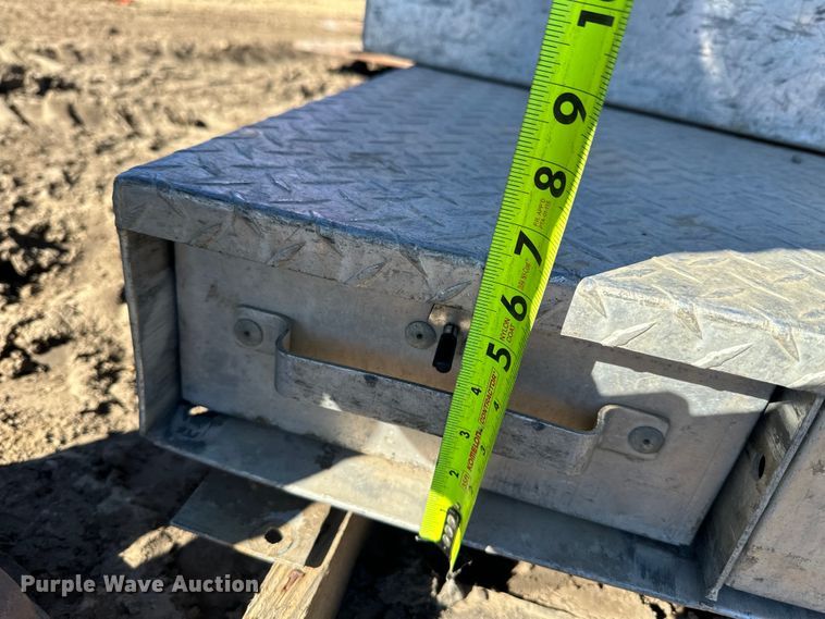 image for item DQ0707 (3) toolboxes