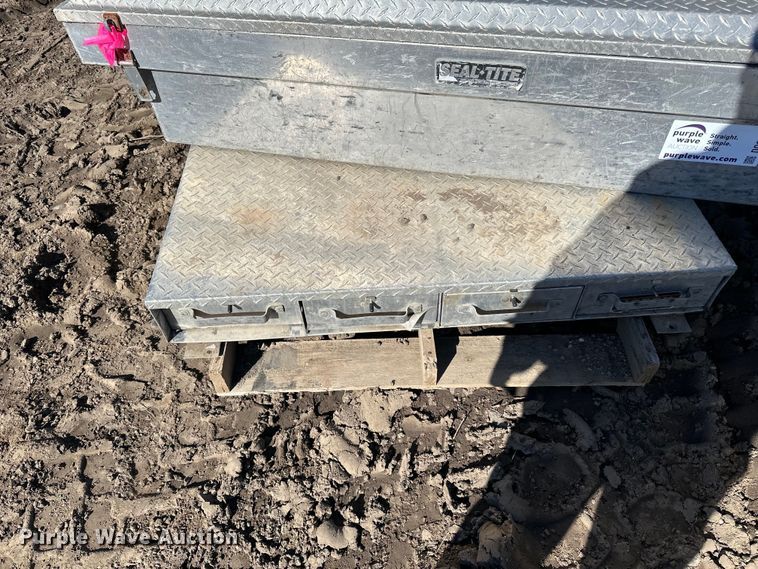 image for item DQ0707 (3) toolboxes