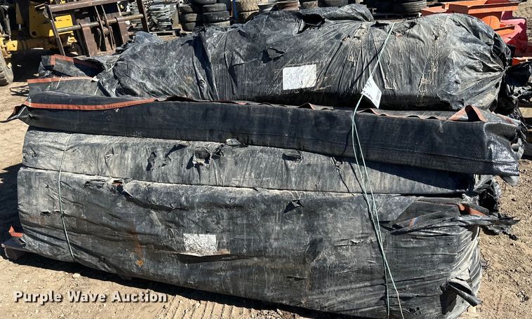 image for item DQ0710 Approx. 45 silt logs