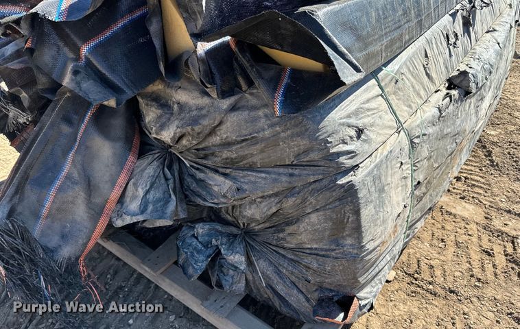 image for item DQ0710 Approx. 45 silt logs