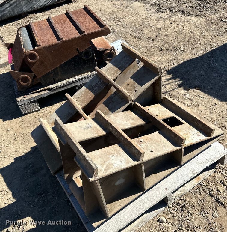 image for item DQ0711 (2) sets of ramps