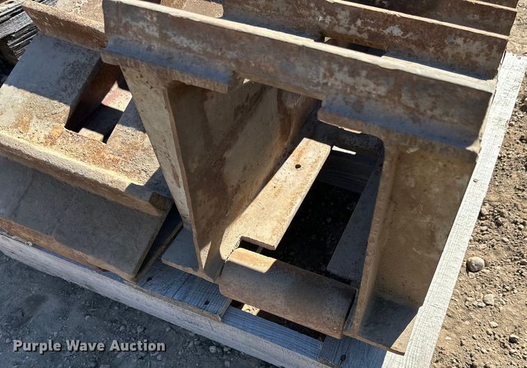 image for item DQ0711 (2) sets of ramps