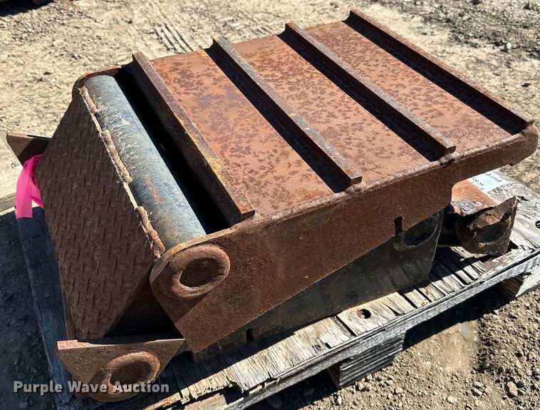 image for item DQ0711 (2) sets of ramps