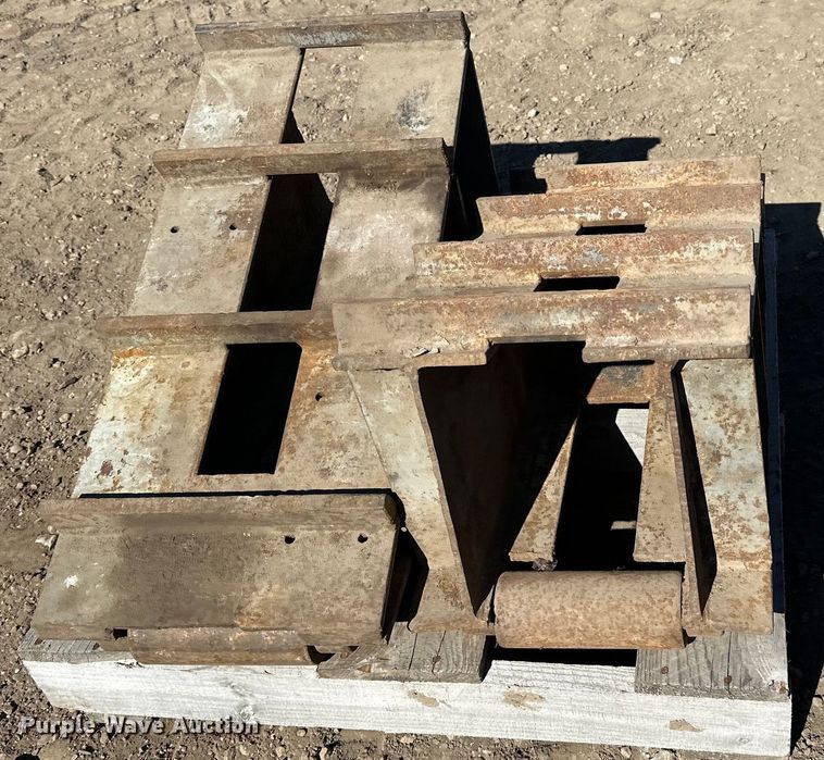 image for item DQ0711 (2) sets of ramps