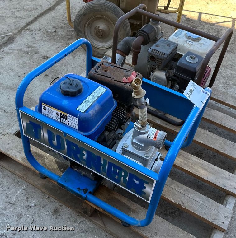 image for item DQ0718 (2) Pumps