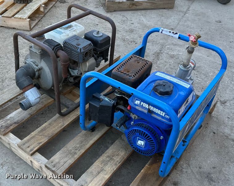 image for item DQ0718 (2) Pumps