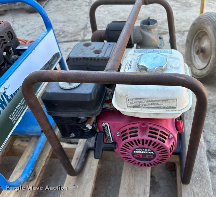 image for item DQ0718 (2) Pumps