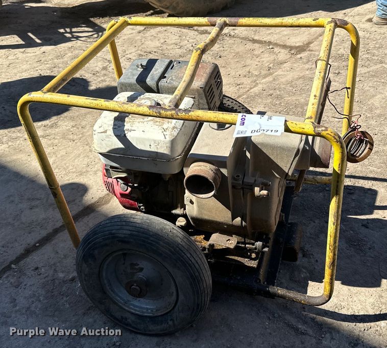 image for item DQ0719 Wacker PT3A pump