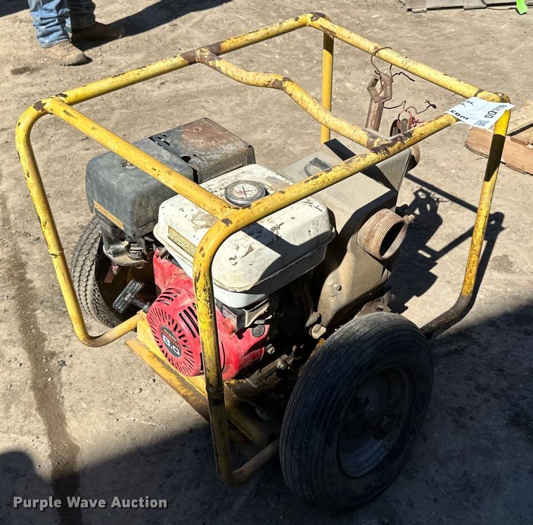 image for item DQ0719 Wacker PT3A pump