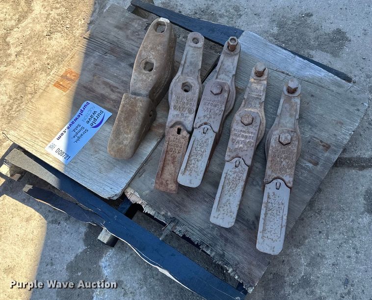 image for item DQ0721 Teeth 