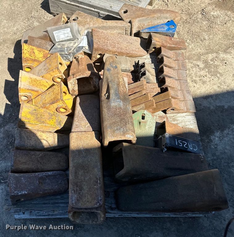 image for item DQ0721 Teeth 