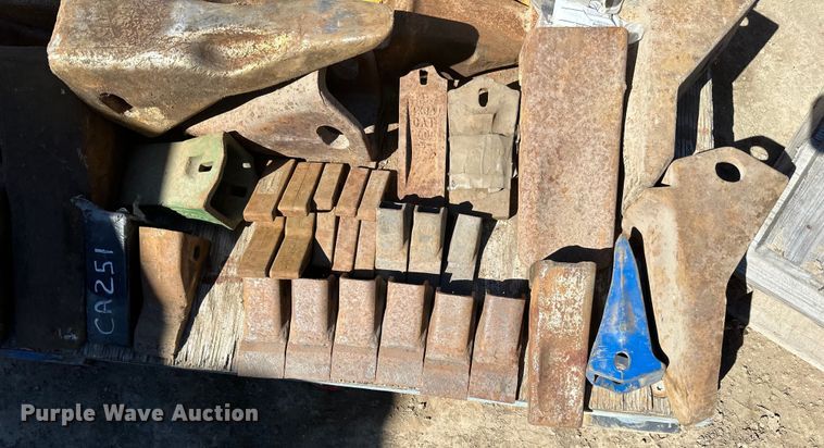 image for item DQ0721 Teeth 