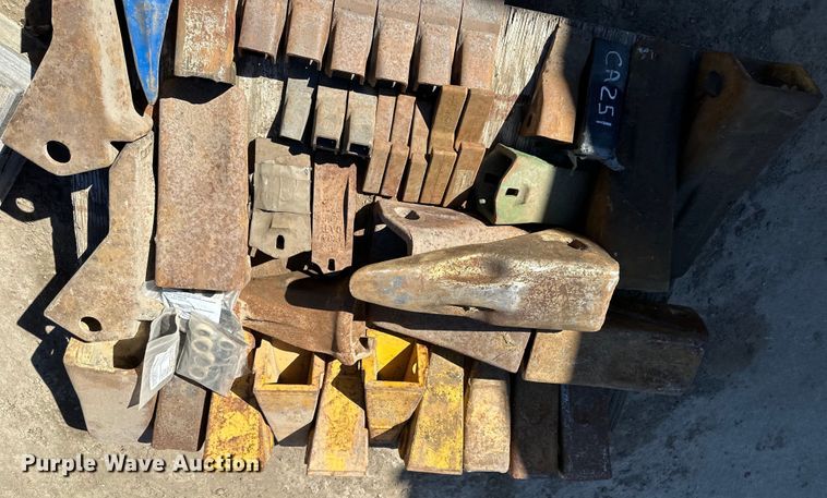 image for item DQ0721 Teeth 