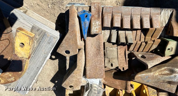 image for item DQ0721 Teeth 