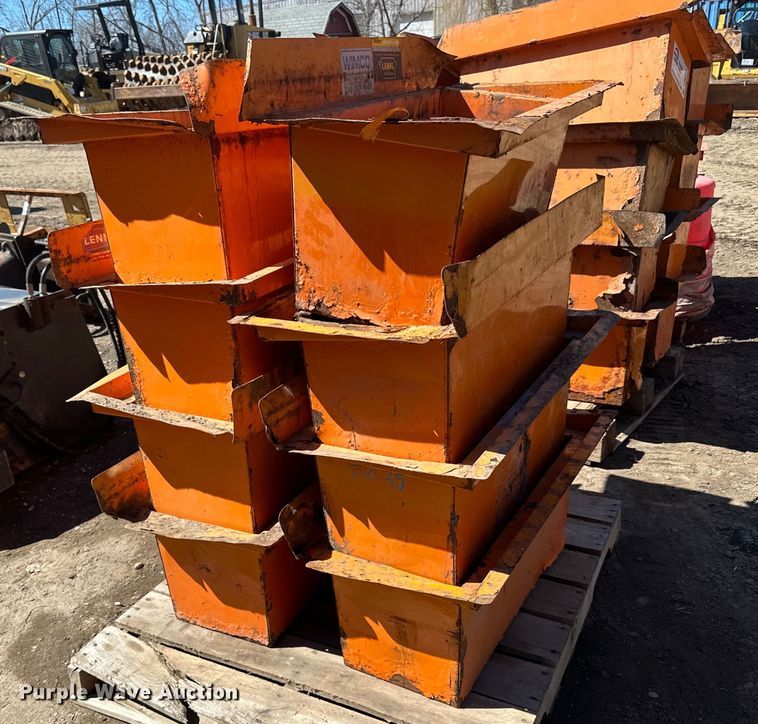 image for item DQ0729 Wimco  curb and gutter road drain 