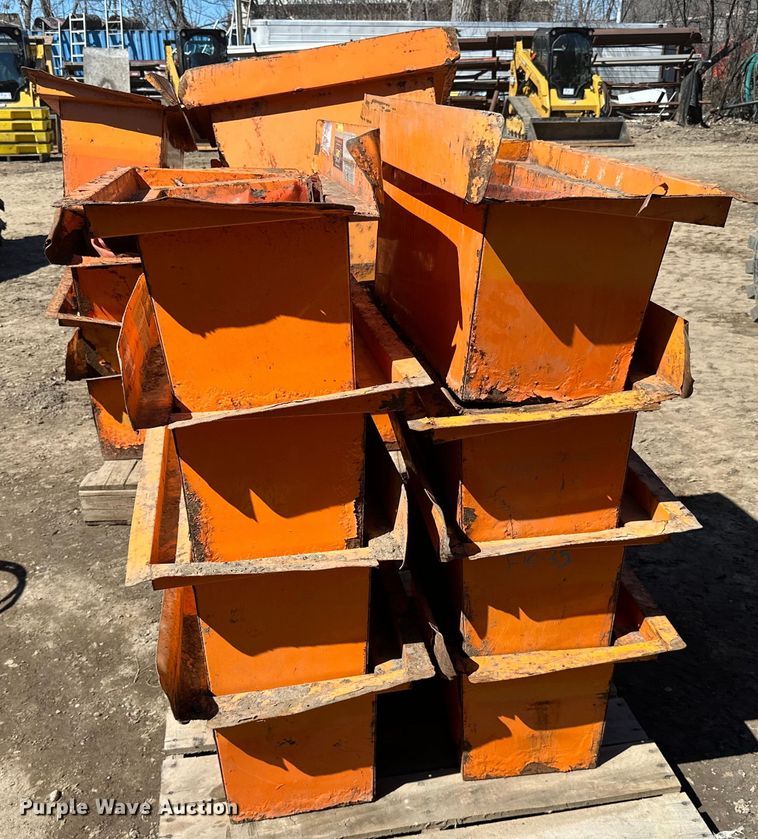 image for item DQ0729 Wimco  curb and gutter road drain 