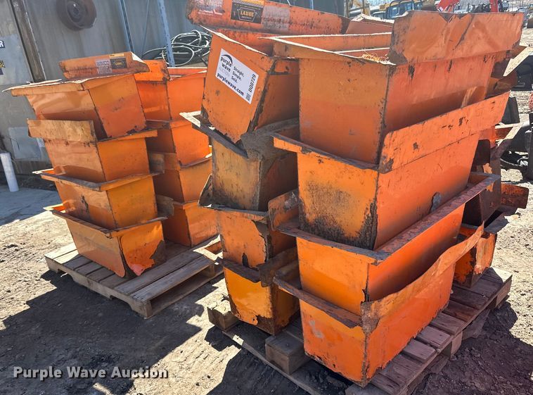 image for item DQ0729 Wimco  curb and gutter road drain 