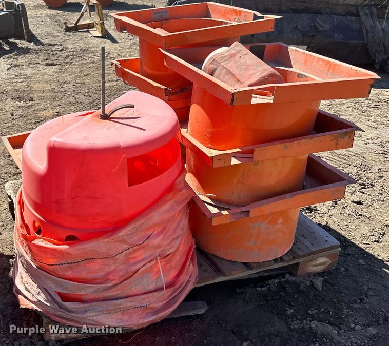 image for item DQ0729 Wimco  curb and gutter road drain 