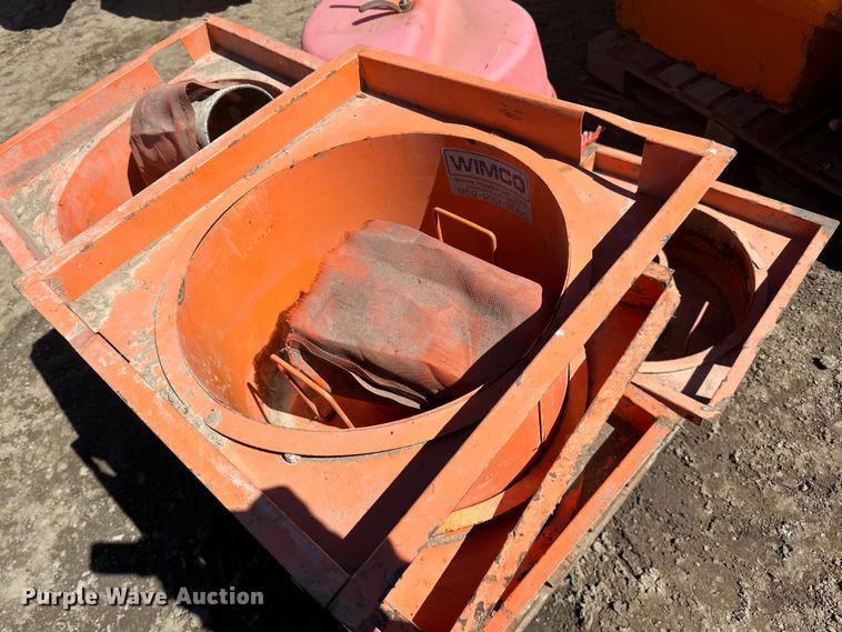 image for item DQ0729 Wimco  curb and gutter road drain 