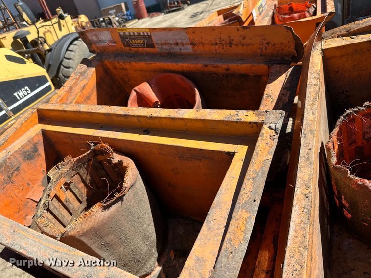 image for item DQ0729 Wimco  curb and gutter road drain 