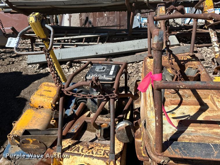 image for item DQ0731 Wacker plate compactor parts