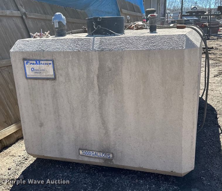 image for item DQ0733 ConVault  Oldcastle tank 