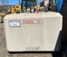 image for item DQ0733 ConVault  Oldcastle tank 