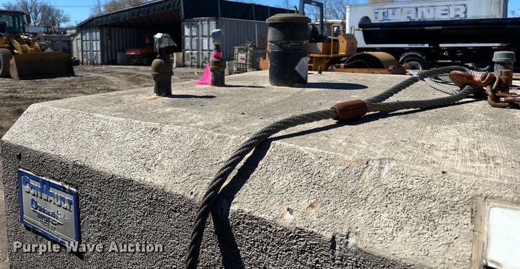 image for item DQ0733 ConVault  Oldcastle tank 