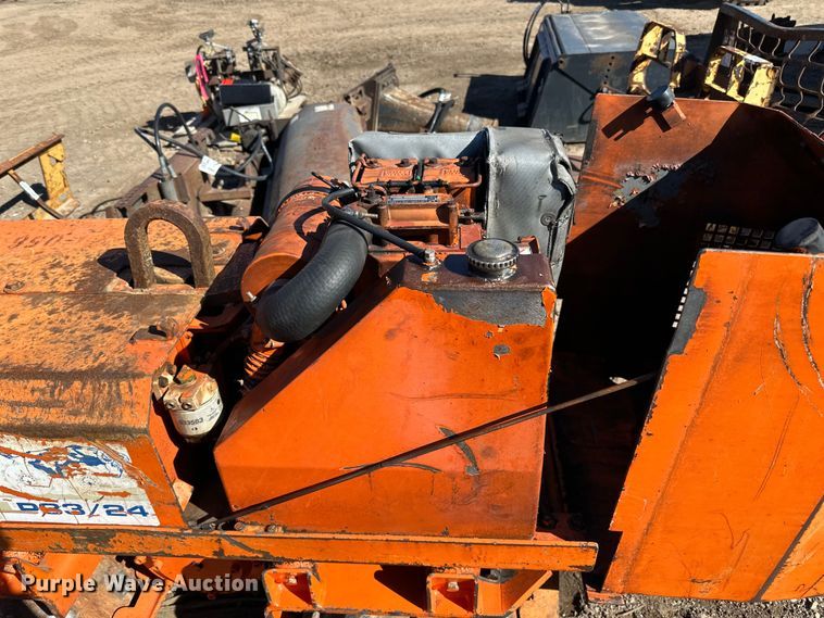 image for item DQ0734 Amerimax  P33/20 trench compactor