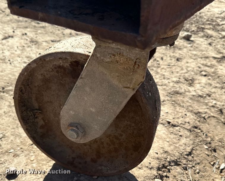 image for item DQ0735 A-frame hoist