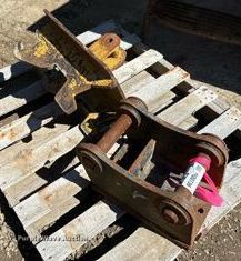 image for item DQ0736 (2) quick couplers 