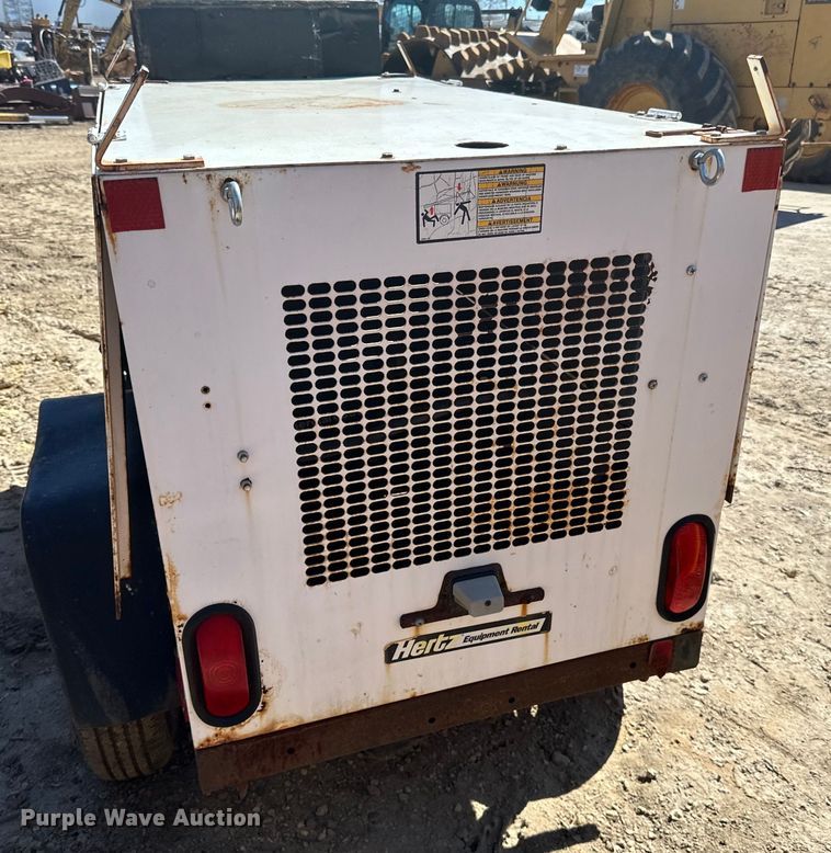 image for item DQ0738 Onan generator