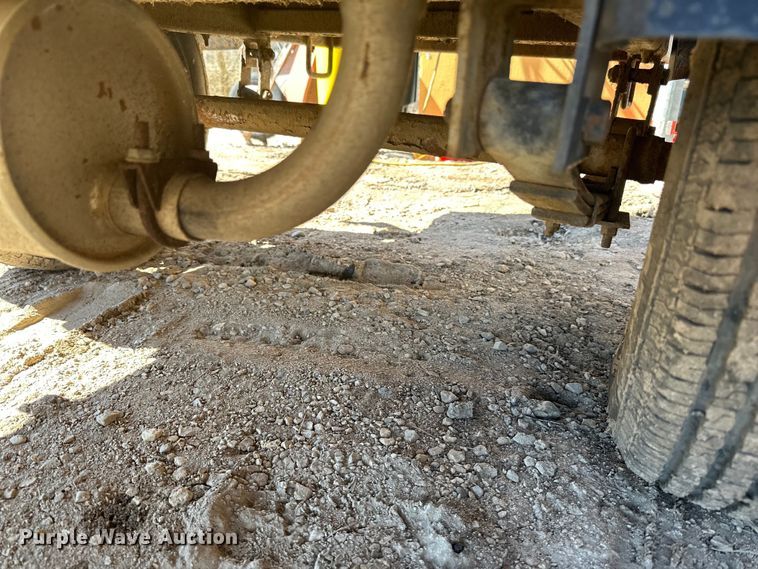 image for item DQ0738 Onan generator