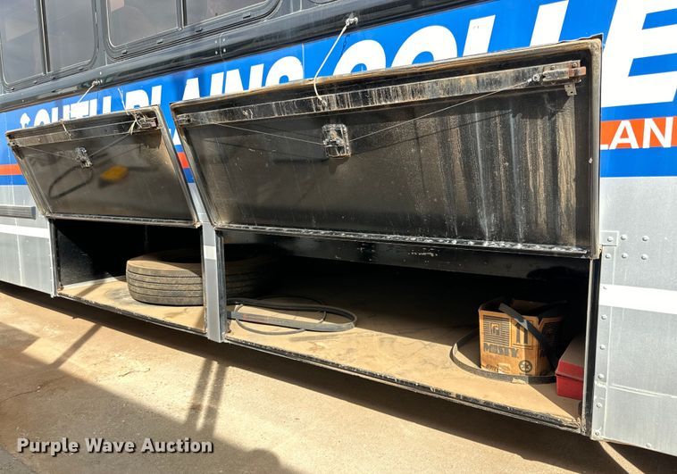 image for item DG4284 2003 Blue Bird coach bus