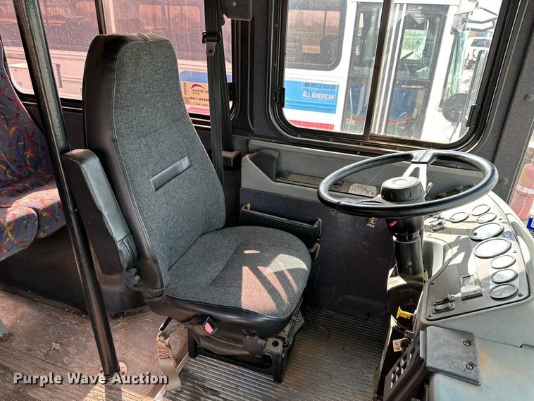 image for item DG4284 2003 Blue Bird coach bus