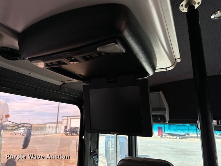 image for item DG4284 2003 Blue Bird coach bus