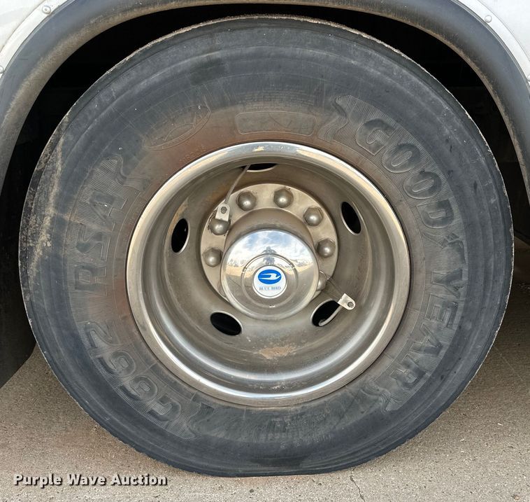 image for item DG4284 2003 Blue Bird coach bus