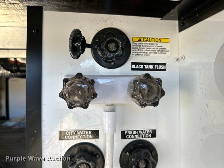 image for item DG4328 2019 Forrest River  Wildwood Heritage Glen LTZ camper