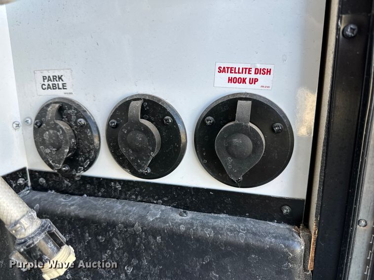 image for item DG4328 2019 Forrest River  Wildwood Heritage Glen LTZ camper