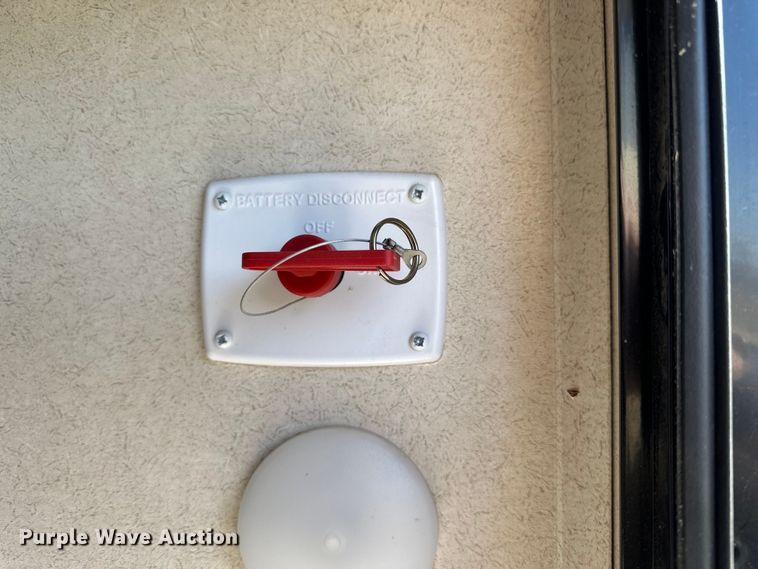 image for item DG4328 2019 Forrest River  Wildwood Heritage Glen LTZ camper