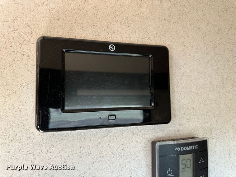 image for item DG4328 2019 Forrest River  Wildwood Heritage Glen LTZ camper