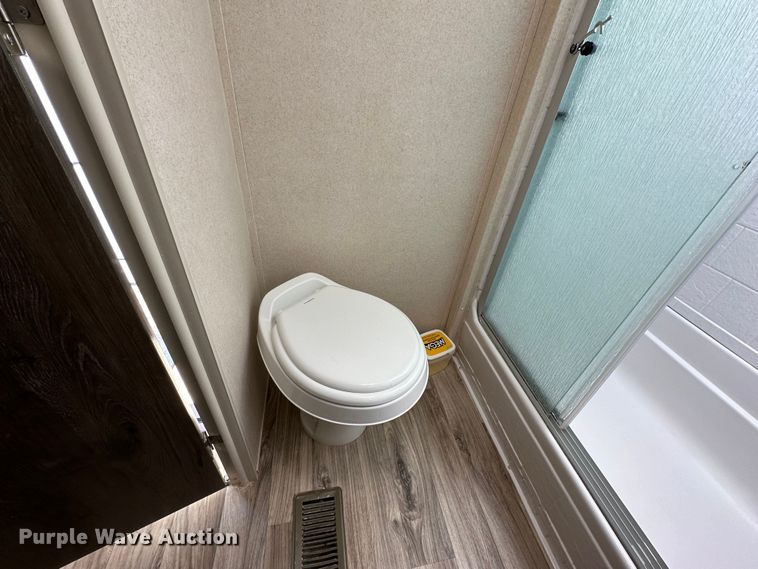 image for item DG4328 2019 Forrest River  Wildwood Heritage Glen LTZ camper