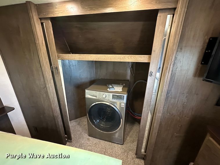 image for item DG4328 2019 Forrest River  Wildwood Heritage Glen LTZ camper