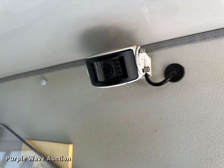 image for item DG4345 2009 Ford  E450 shuttle bus