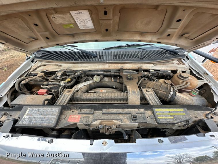 image for item DG4345 2009 Ford  E450 shuttle bus