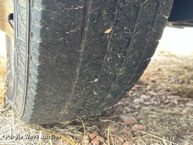 image for item DG4345 2009 Ford  E450 shuttle bus