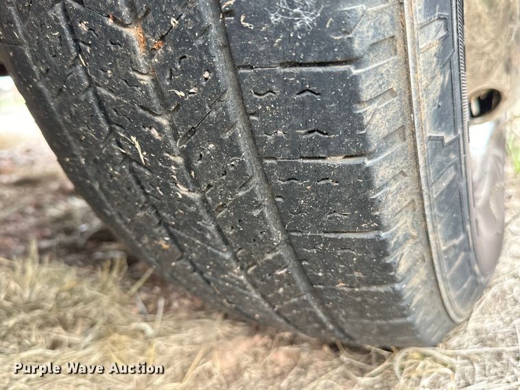 image for item DG4345 2009 Ford  E450 shuttle bus