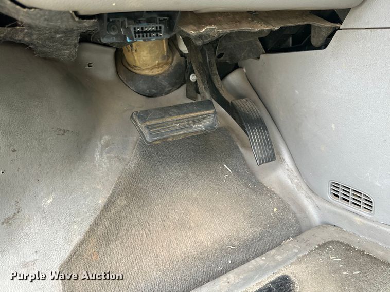 image for item DG4346 2008 Chevrolet Uplander handicap accessible van