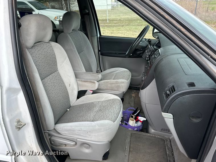 image for item DG4346 2008 Chevrolet Uplander handicap accessible van